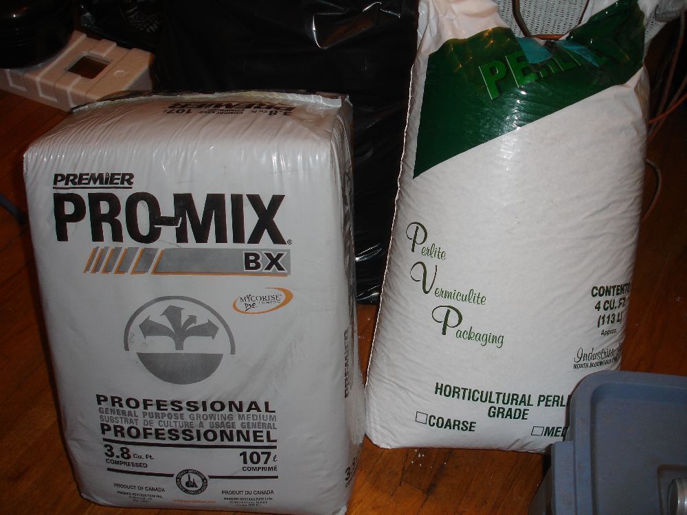 75 lbs of compressed Pro-Mix BX and 4 cubic feet of perlite. Those will last about 2-3 weeks.