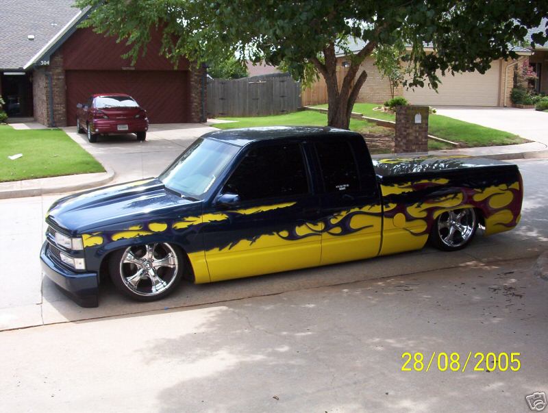 Yellow and black for the mostly main colors i seen this one parked out frount